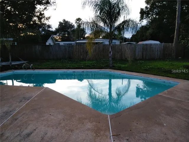 $2,300 | 212 Lynbrook Drive, Orlando, FL 32807