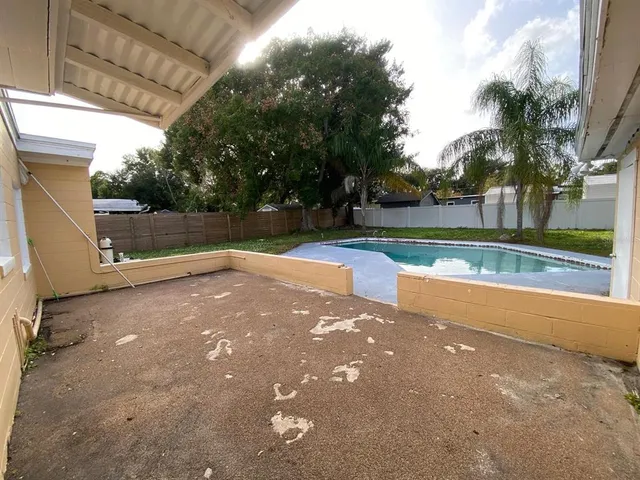 $2,300 | 212 Lynbrook Drive, Orlando, FL 32807