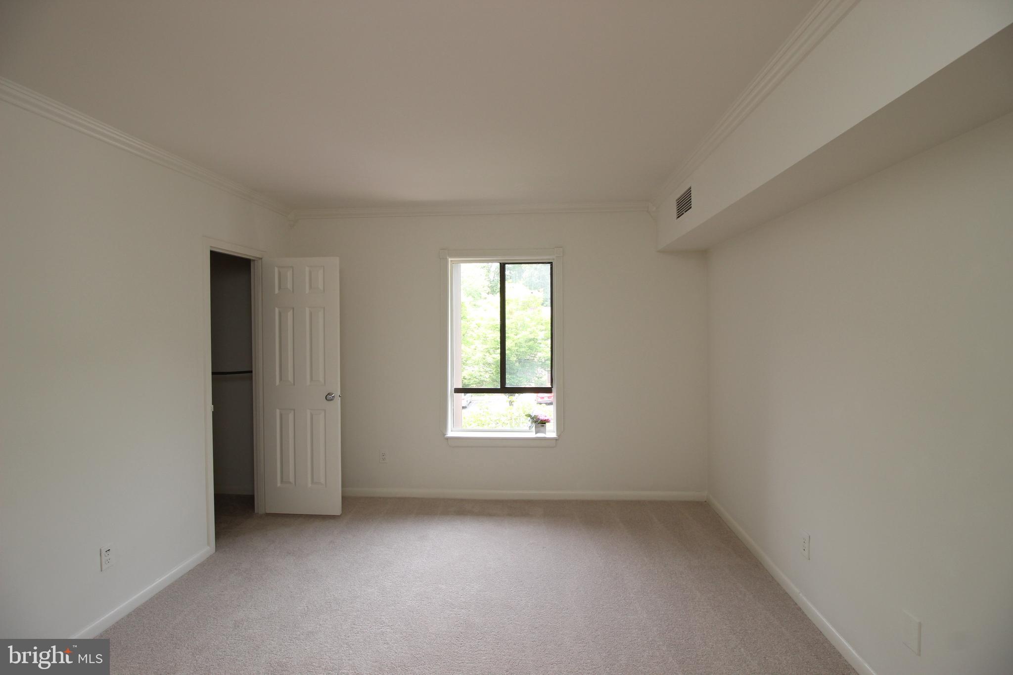 2226 Castle Rock Square, Unit 22C Reston, VA 20191 - Photo 21 of 45