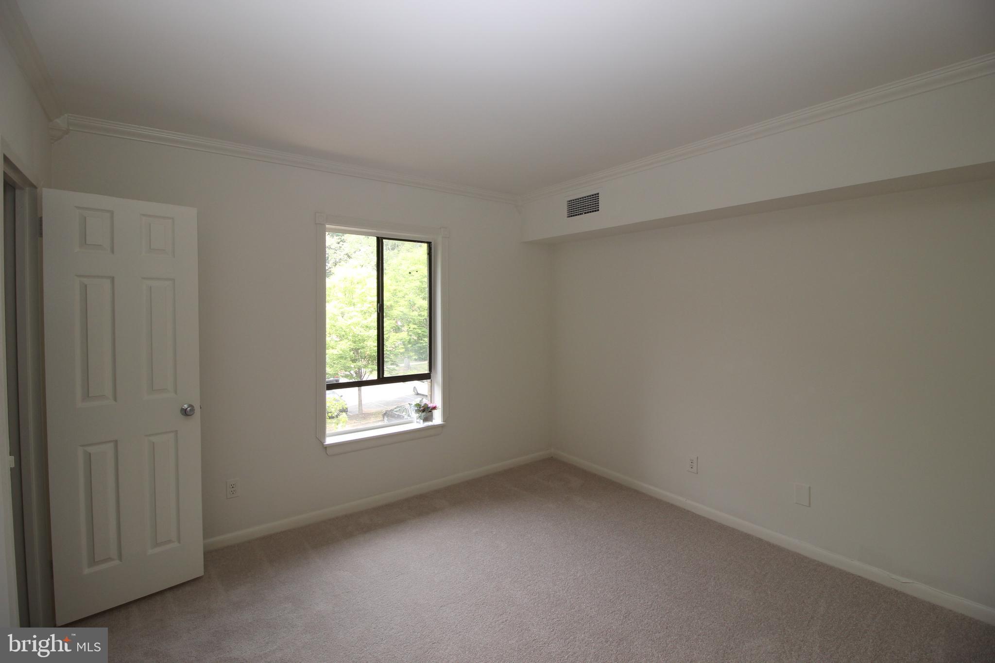 2226 Castle Rock Square, Unit 22C Reston, VA 20191 - Photo 26 of 45