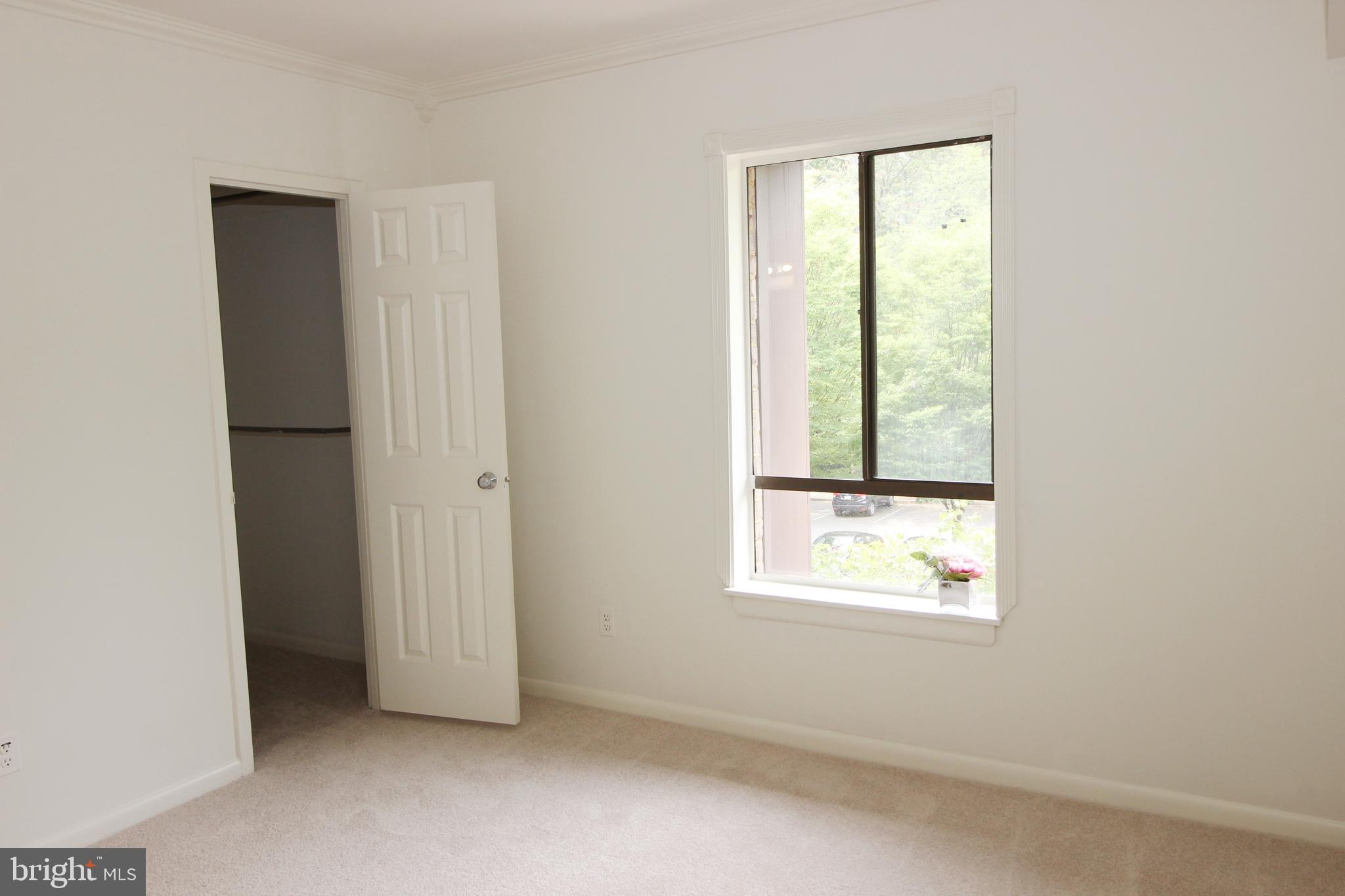 2226 Castle Rock Square, Unit 22C Reston, VA 20191 - Photo 30 of 45