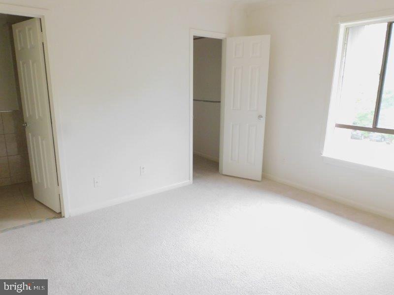 2226 Castle Rock Square, Unit 22C Reston, VA 20191 - Photo 8 of 45
