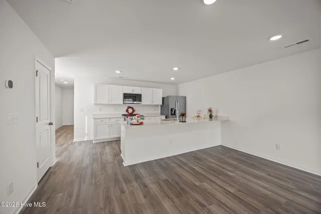 $1,775 | 2409 Brookville Drive, Unit B, Greenville, NC 27834