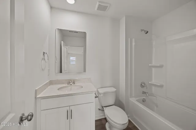 $1,850 | 2409 Brookville Drive, Unit B, Greenville, NC 27834