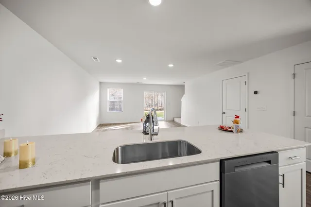 $1,850 | 2409 Brookville Drive, Unit B, Greenville, NC 27834