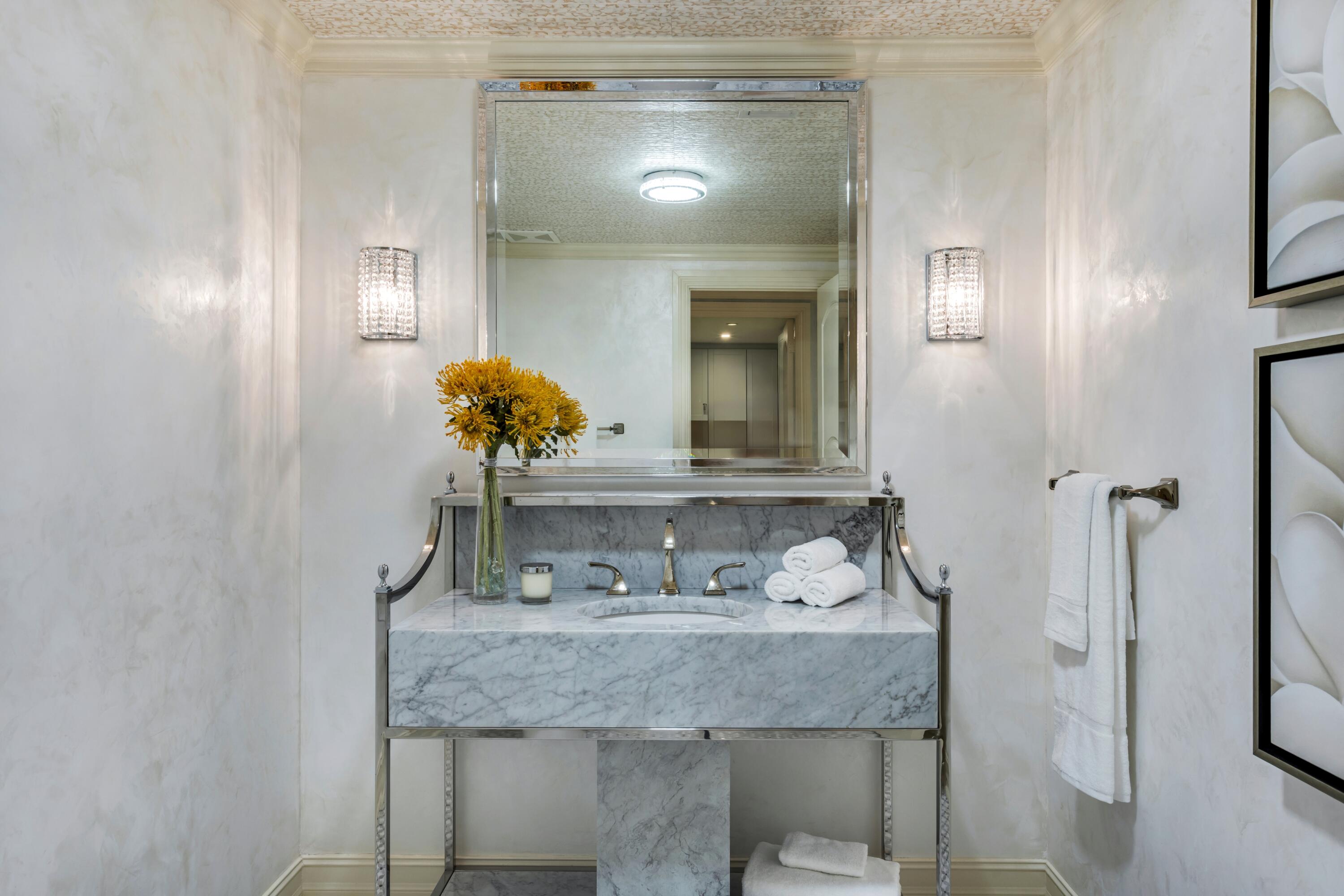 400 South Ocean Boulevard, Unit R26 Boca Raton, FL 33432 - Photo 47 of 65 POWDER ROOM