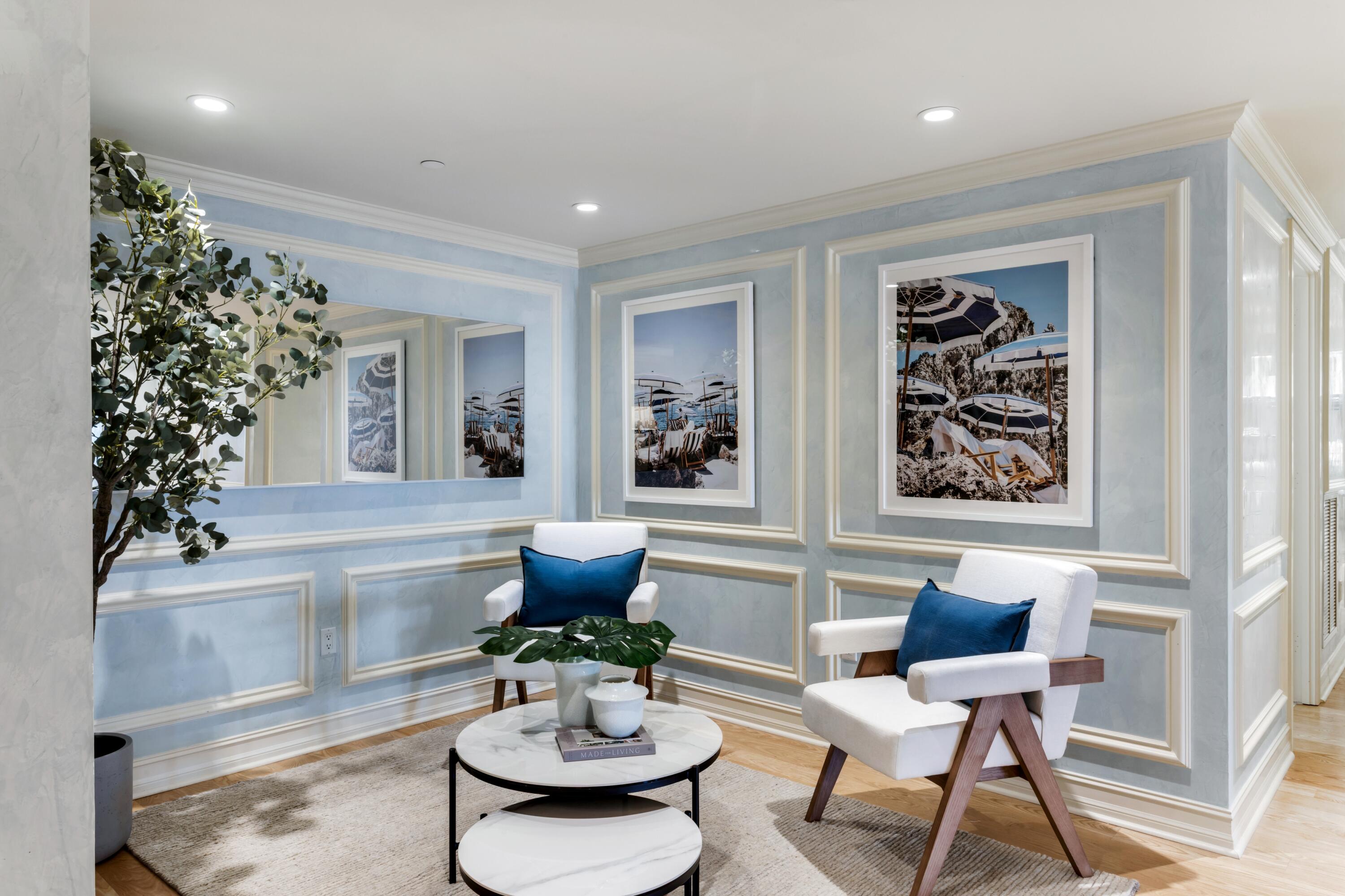 400 South Ocean Boulevard, Unit R26 Boca Raton, FL 33432 - Photo 5 of 65 SITTING AREA