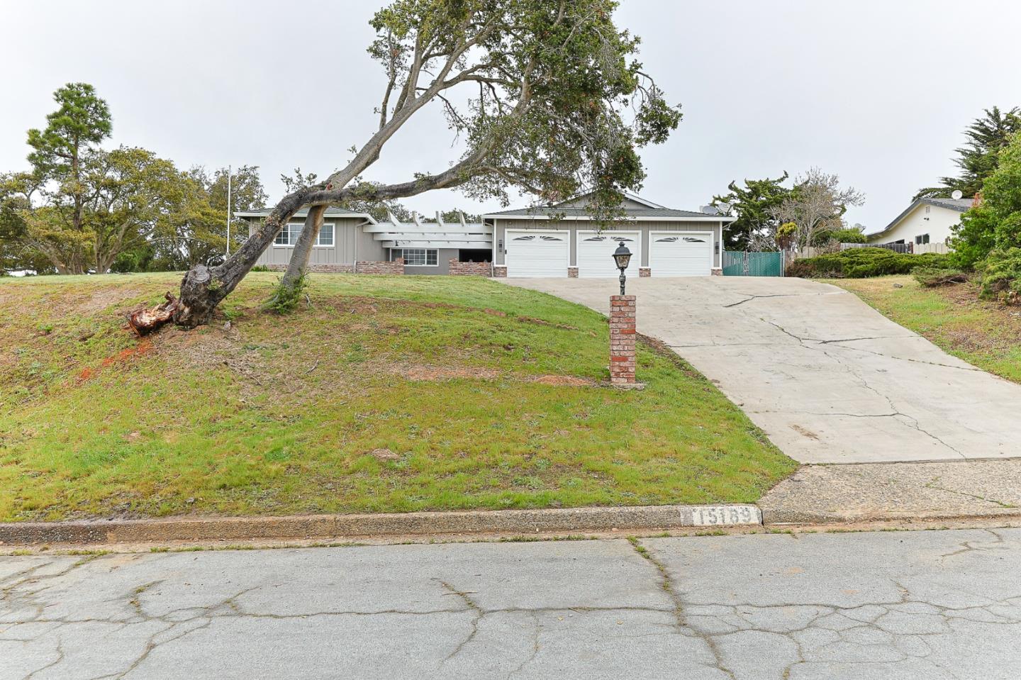 15189 Century Oak Road Salinas, CA 93907 - Photo 1 of 1 Gallery Image 1