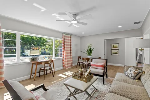 $1,100,000 | 262 30th Street North, St. Petersburg, FL 33713