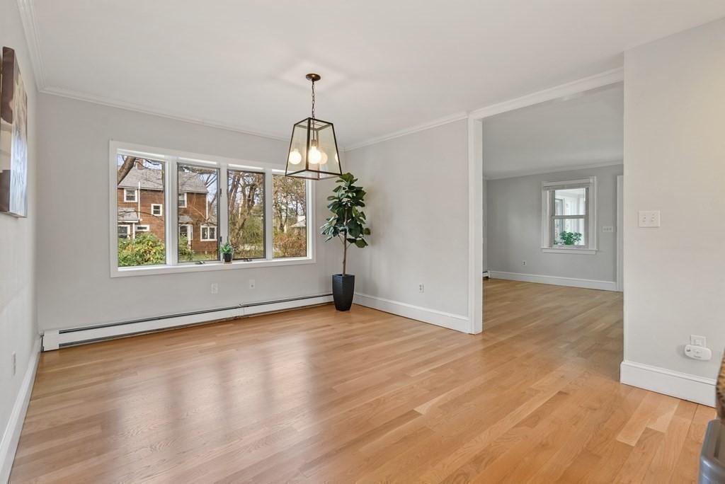 21 Lake Road Wayland, MA 01778 - Photo 12 of 37