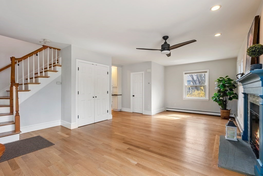 21 Lake Road Wayland, MA 01778 - Photo 16 of 37