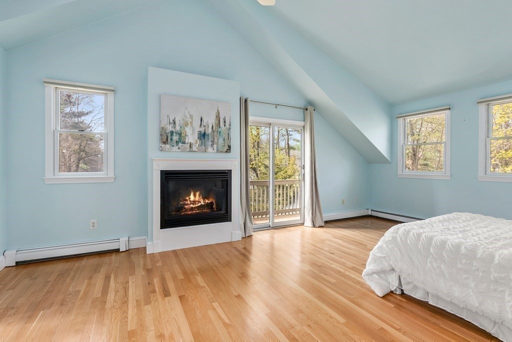 21 Lake Road Wayland, MA 01778 - Photo 19 of 37