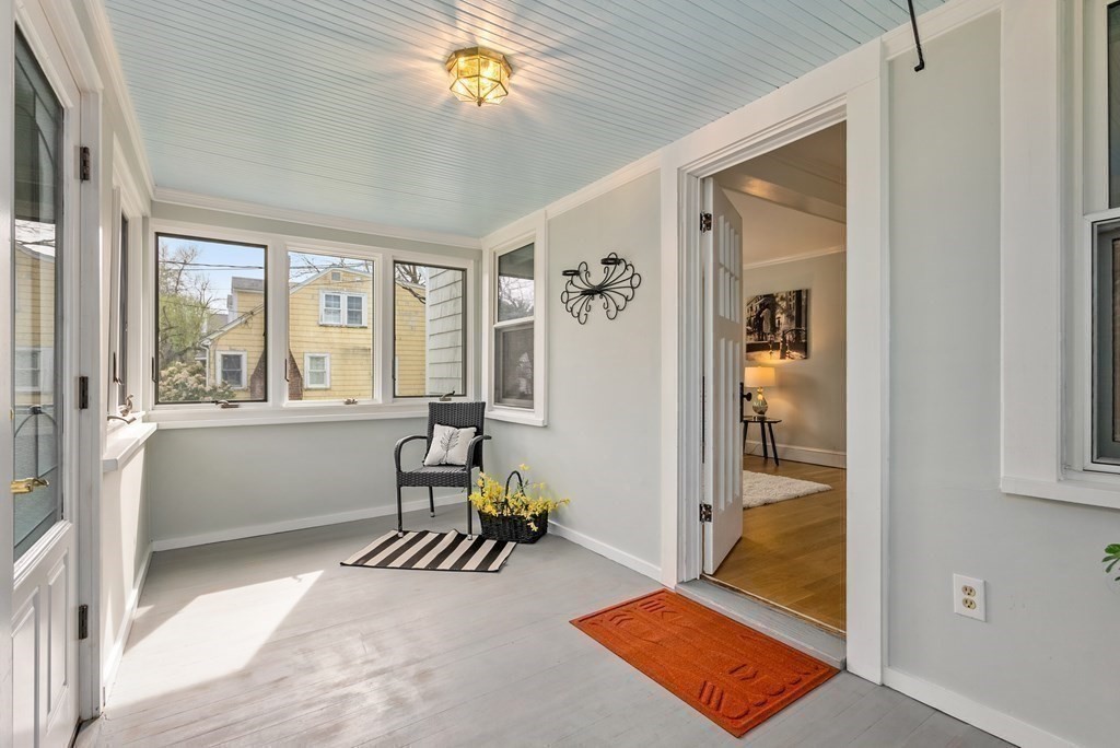 21 Lake Road Wayland, MA 01778 - Photo 2 of 37