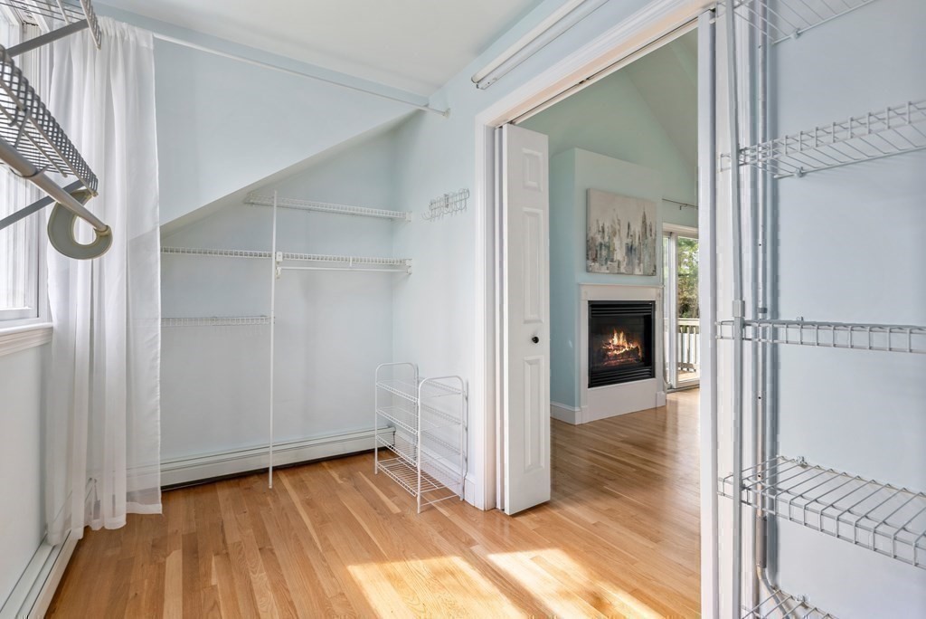 21 Lake Road Wayland, MA 01778 - Photo 23 of 37