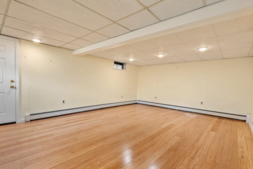 21 Lake Road Wayland, MA 01778 - Photo 29 of 37