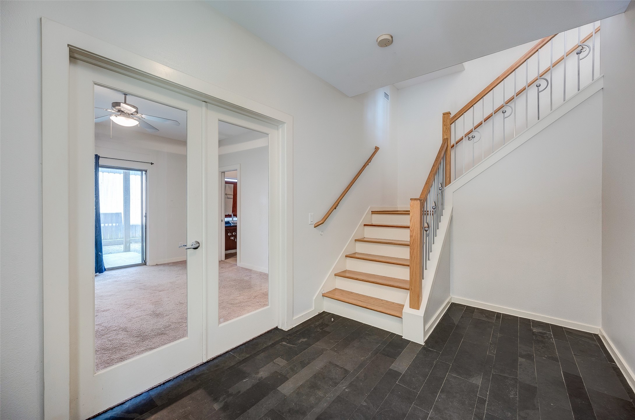 1729 Reinerman Street Houston, TX 77007 - Photo 11 of 31