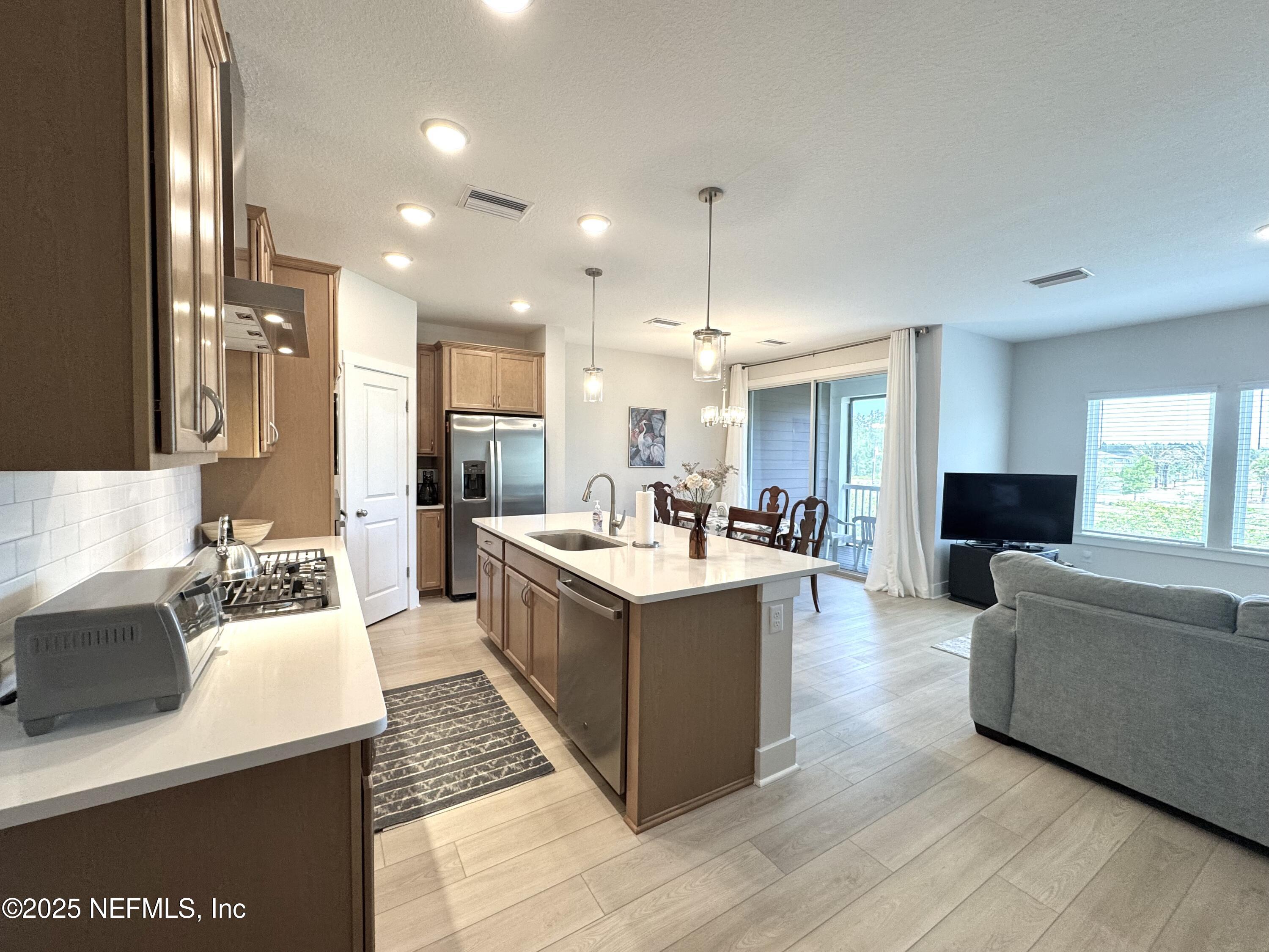 9860 Element Road Jacksonville, FL 32256 - Photo 6 of 35 Kitchen