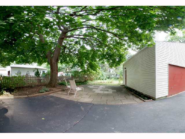 53 East Torrence Road Columbus, OH 43214 - Photo 3 of 15 Gallery Image 3