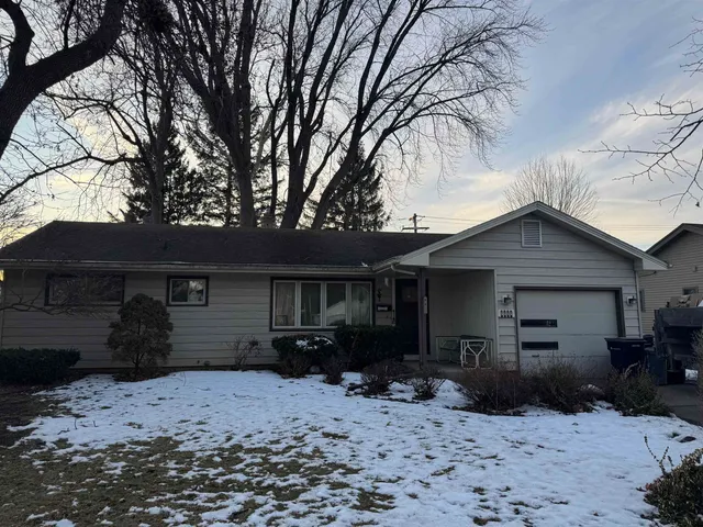 $199,900 | 1111 North Martin Road, Janesville, WI 53545