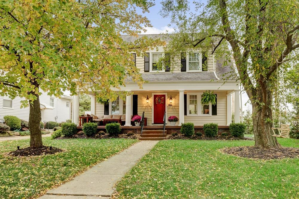 21 East Dunedin Road Columbus, OH 43214 - Photo 3 of 36 Gallery Image 3