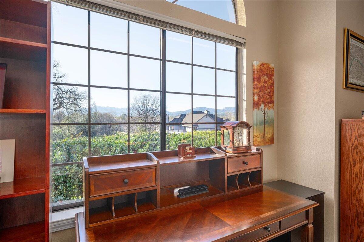 1863 Gold Hills Drive Redding, CA 96003 - Photo 28 of 50 Front View