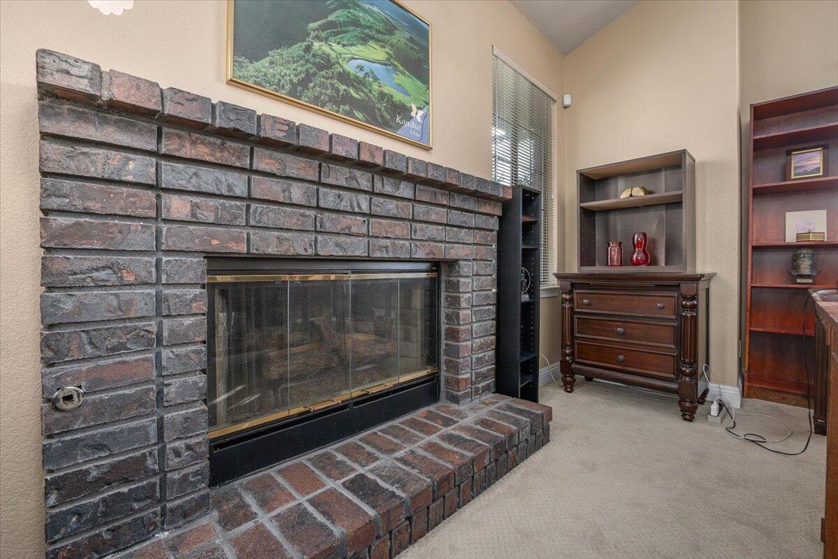 1863 Gold Hills Drive Redding, CA 96003 - Photo 29 of 50 Gas Fireplace