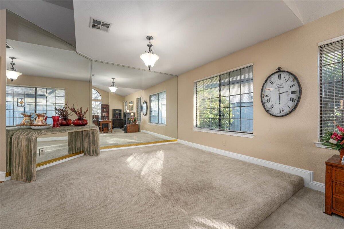 1863 Gold Hills Drive Redding, CA 96003 - Photo 31 of 50 Formal Dining