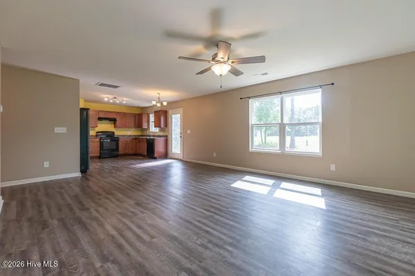 $325,000 | 1439 Judith Drive Southeast, Bolivia, NC 28422