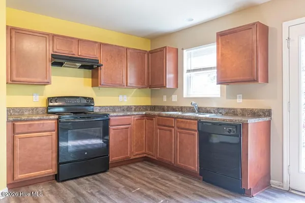 $325,000 | 1439 Judith Drive Southeast, Bolivia, NC 28422