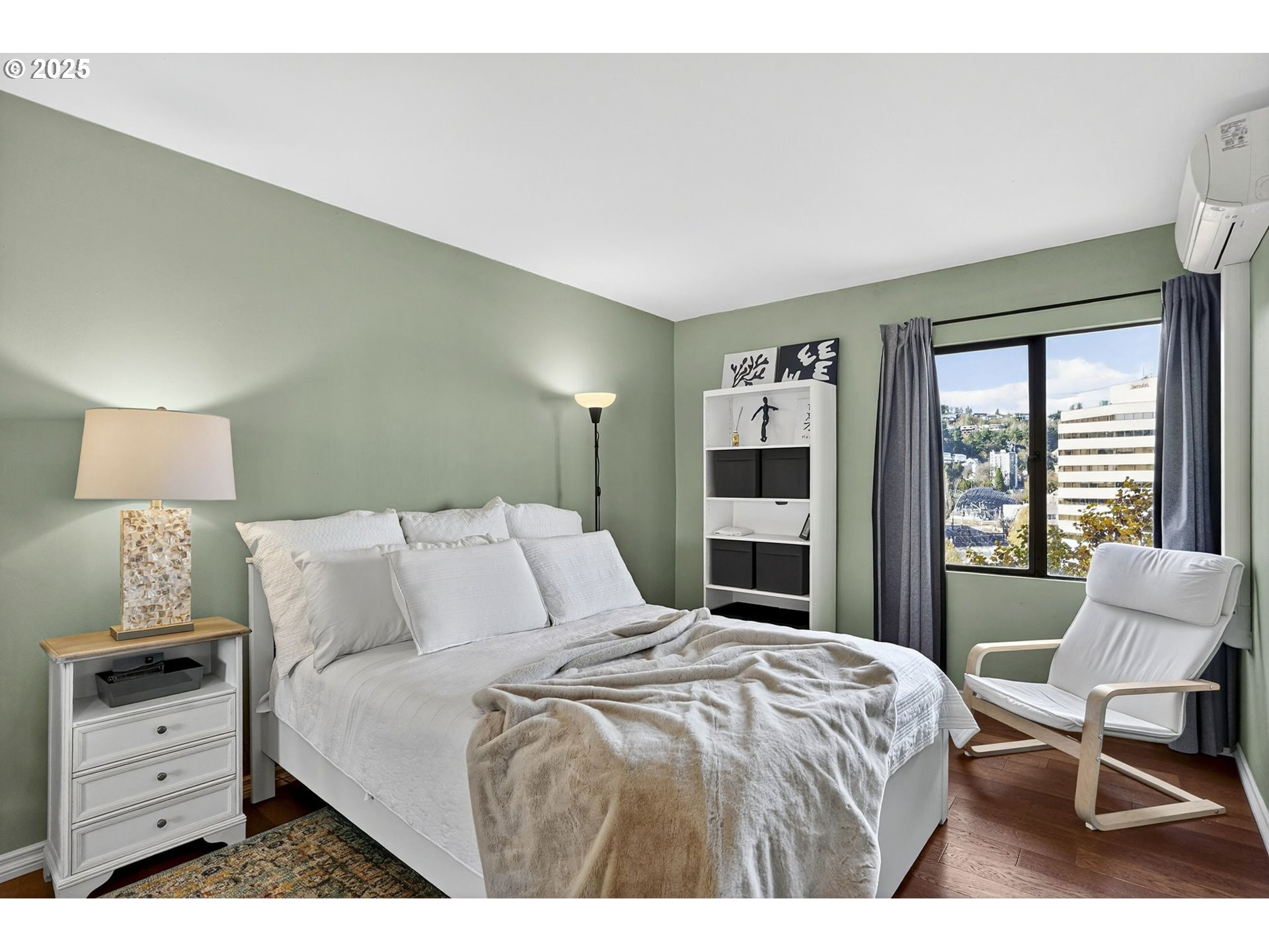 2211 Southwest 1st Avenue, Unit 1001 Portland, OR 97201 - Photo 21 of 43 Bedroom, Primary