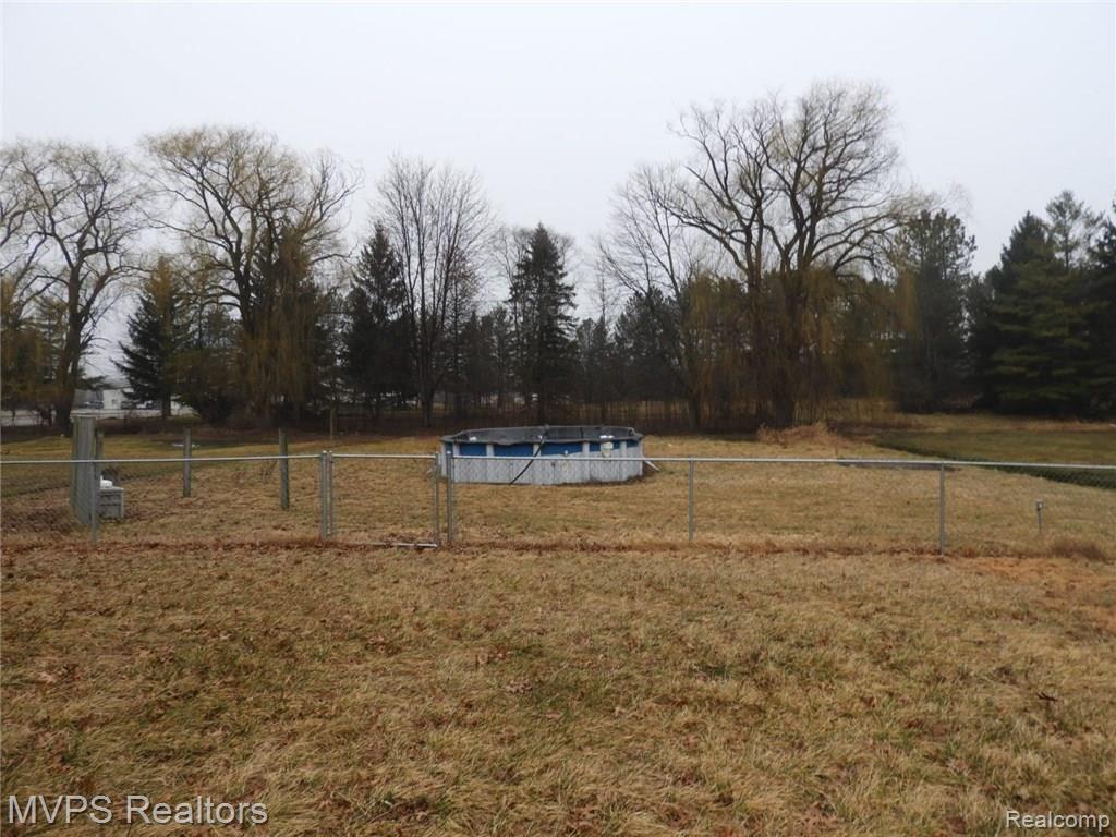 7488 Shea Road Marine City, MI 48039 - Photo 6 of 26 DSCN2000.JPG