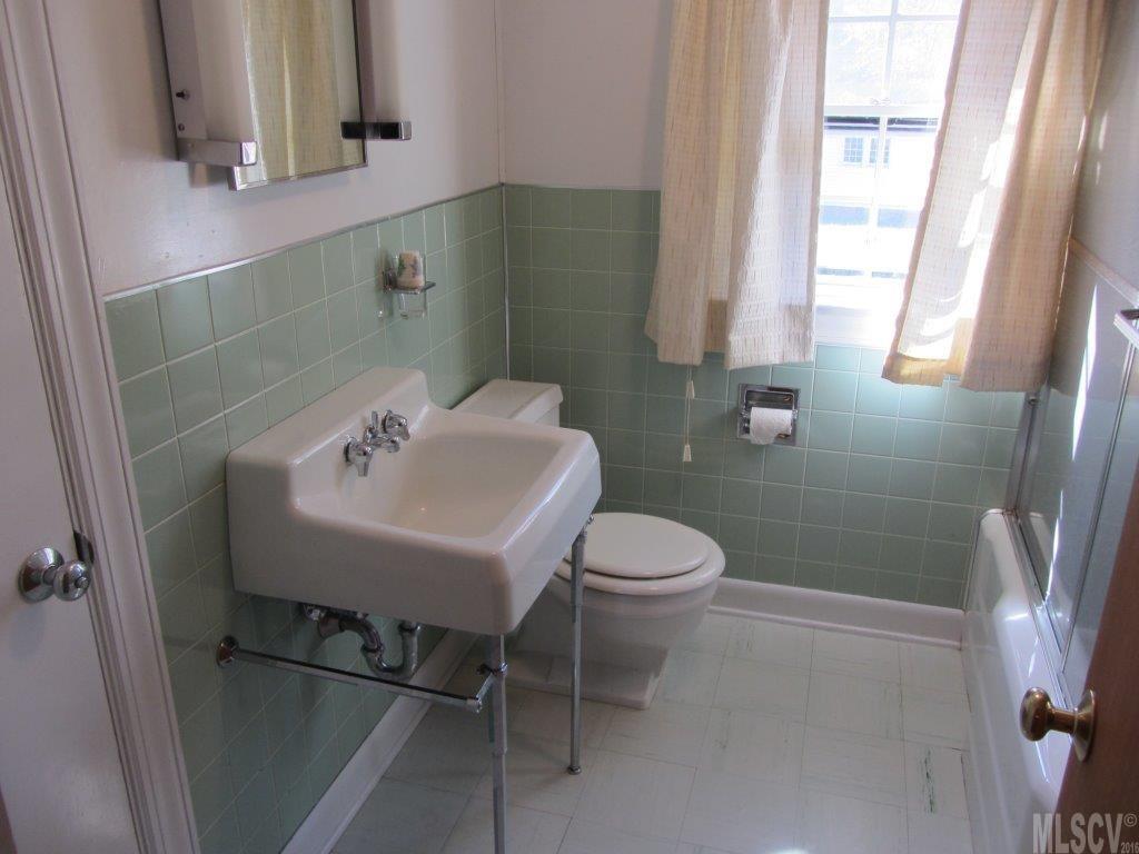 4133 County Home Road Conover, NC 28613 - Photo 10 of 25 Gallery Image 10