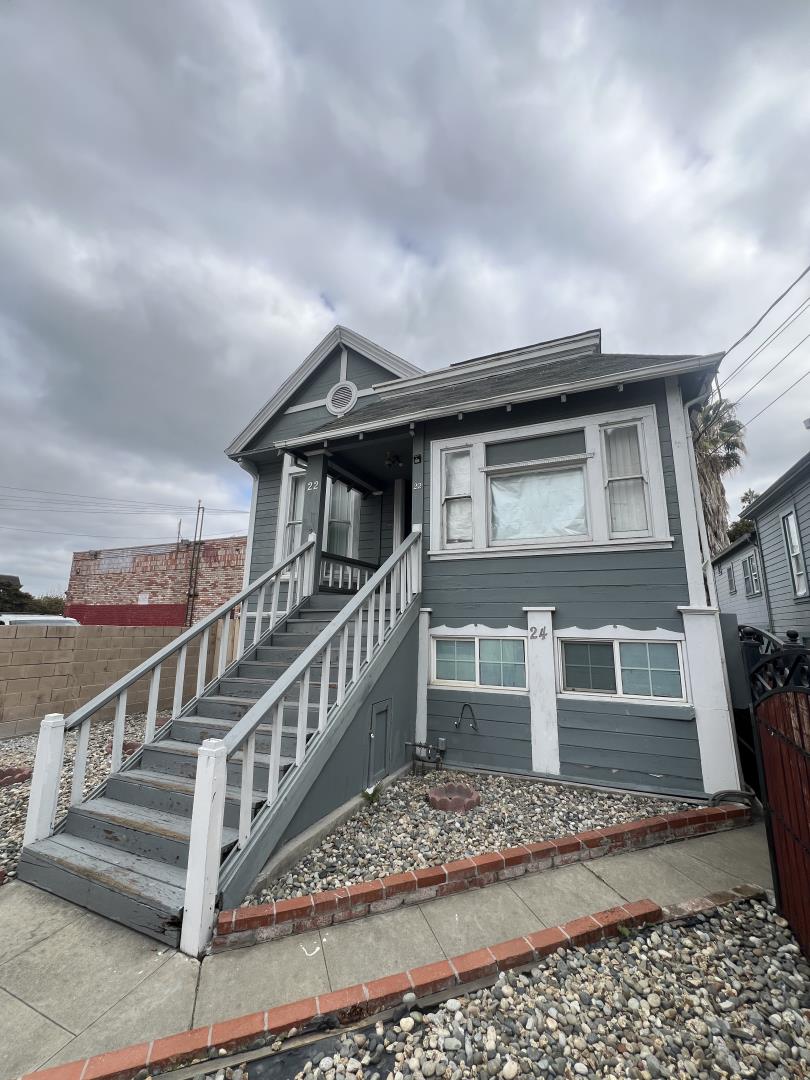 22 South 10th Street San Jose, CA 95112 - Photo 11 of 25 a view of entryway with a front door