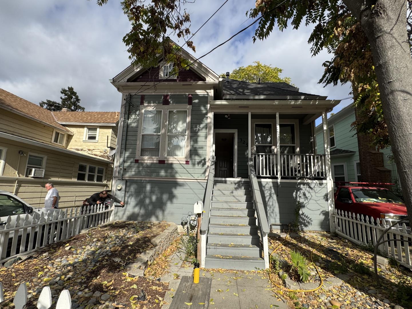 22 South 10th Street San Jose, CA 95112 - Photo 17 of 25 a view of a building with sitting area