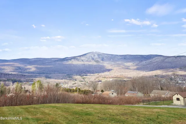 a view of mountain and with lake view