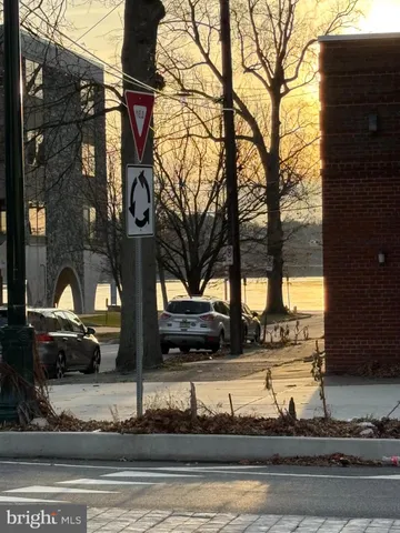 $2,200 | 1803 North 2nd Street, Harrisburg, PA 17102