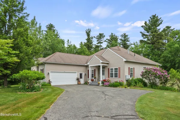 $675,275 | 275 Pine Cone Lane, Hinsdale, MA 01235