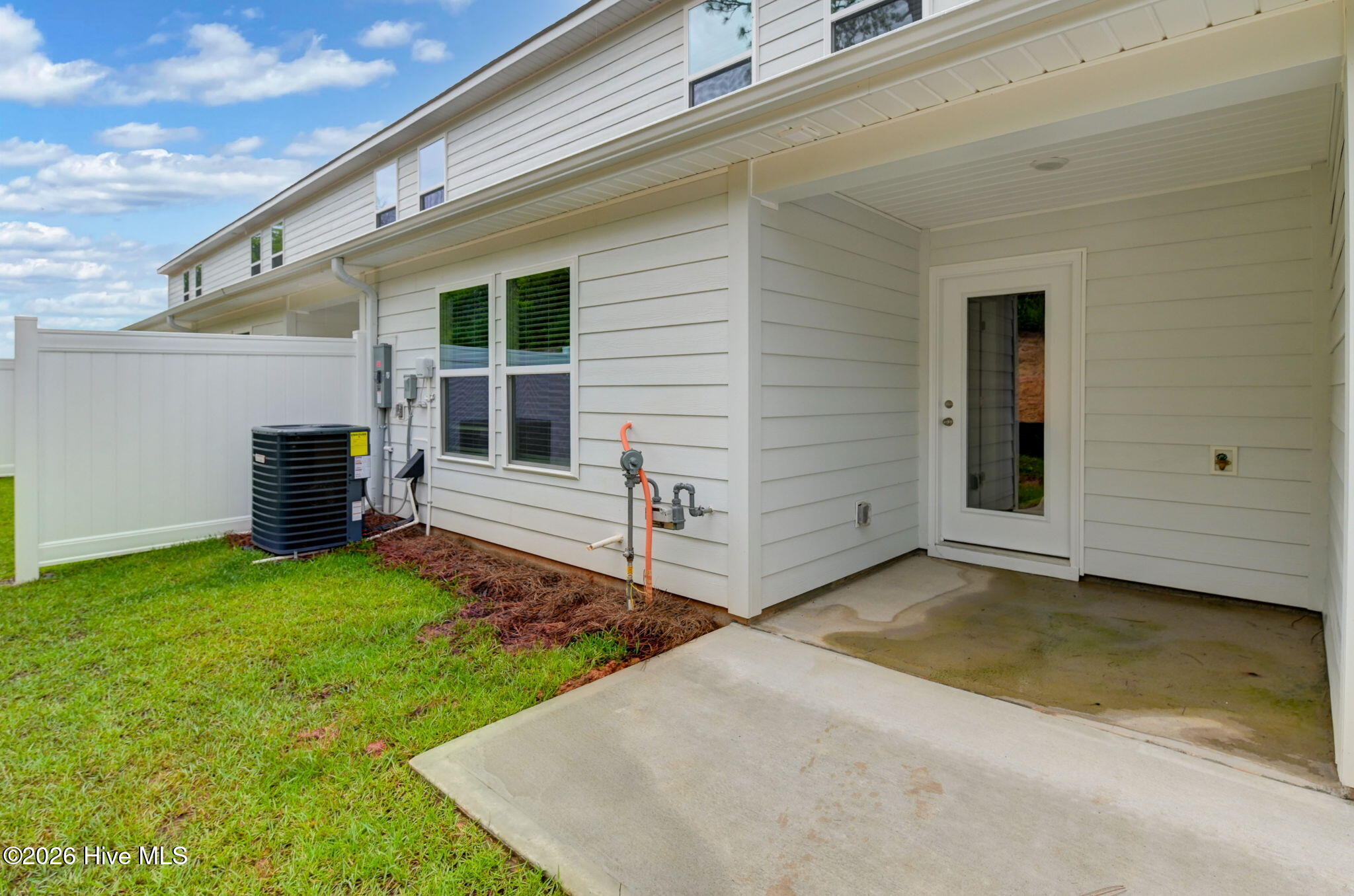 1059 Tabor Place Aiken, SC 29801 - Photo 10 of 45