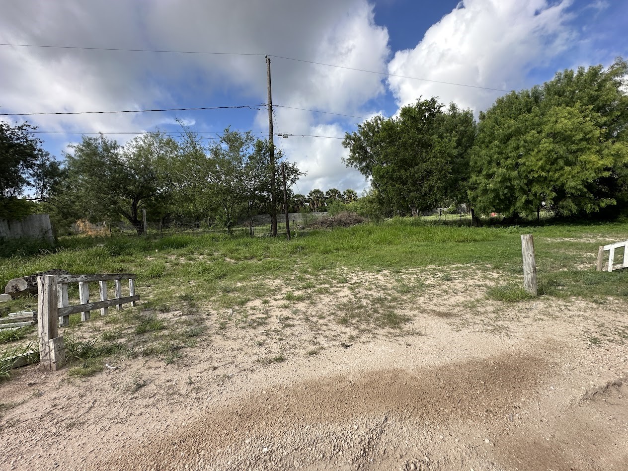 7024 North Taylor Road McAllen, TX 78504 - Photo 3 of 3