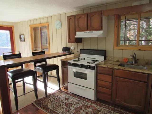 $390,000 | 440 Stratton Arlington Road, Stratton, VT 05360