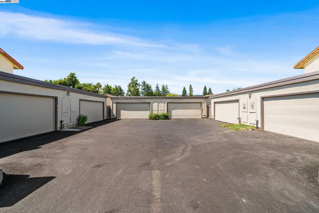 $899,950 | 1550 Calle Enrique, Pleasanton, CA 94566