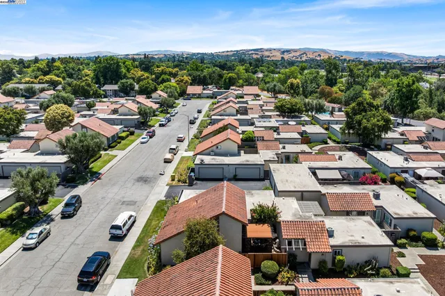 $899,950 | 1550 Calle Enrique, Pleasanton, CA 94566