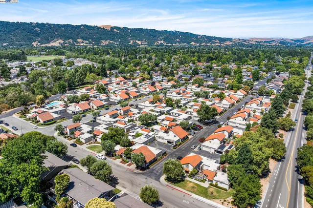 $899,950 | 1550 Calle Enrique, Pleasanton, CA 94566