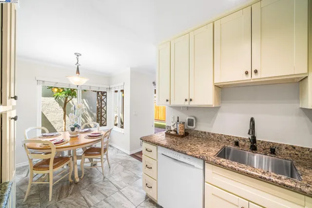 $899,950 | 1550 Calle Enrique, Pleasanton, CA 94566