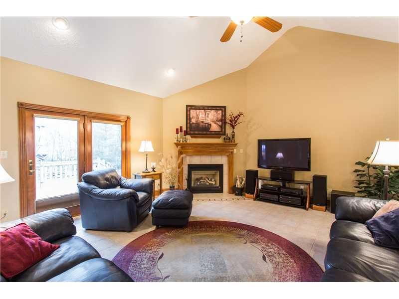 1792 Cherry Tree Road Avon, IN 46123 - Photo 4 of 24 Gallery Image 4