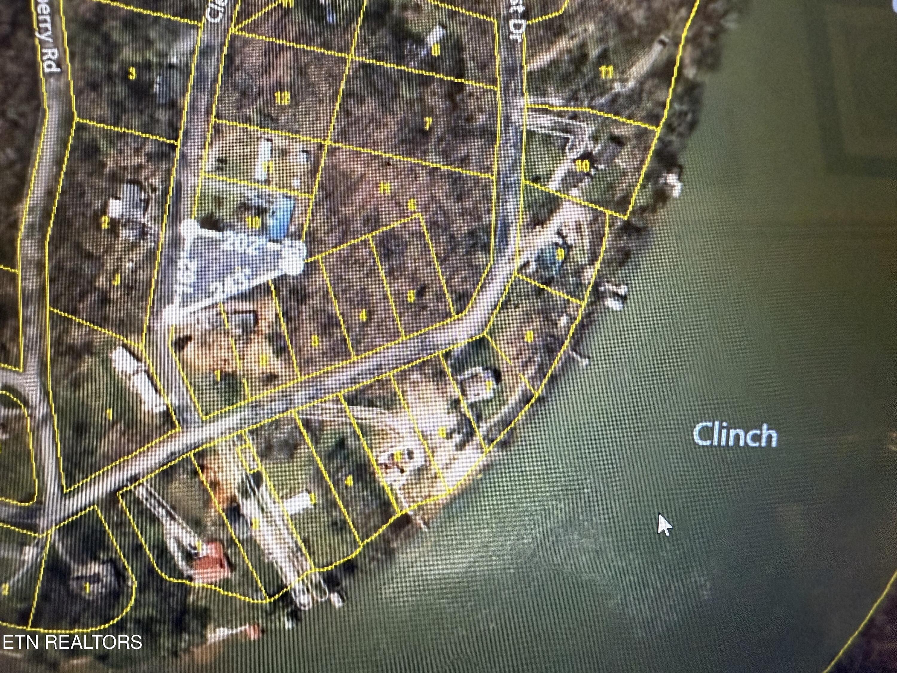 112 Clear Springs Road Harriman, TN 37748 - Photo 29 of 31 IMG_4159