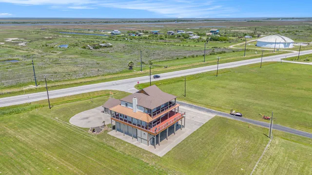 $850,000 | 883 Gulf Cedar Drive, Port Bolivar, TX 77650