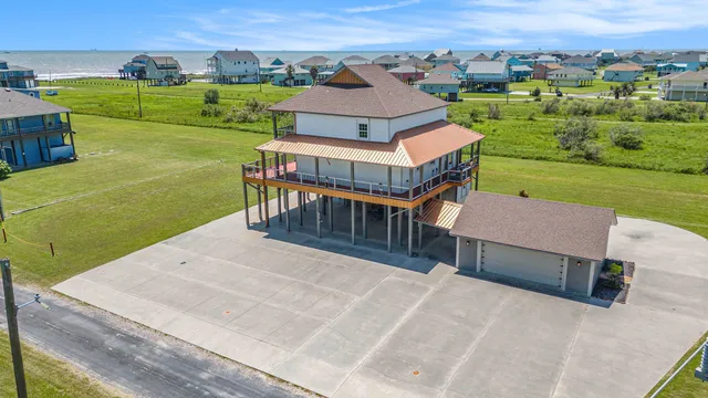 $850,000 | 883 Gulf Cedar Drive, Port Bolivar, TX 77650