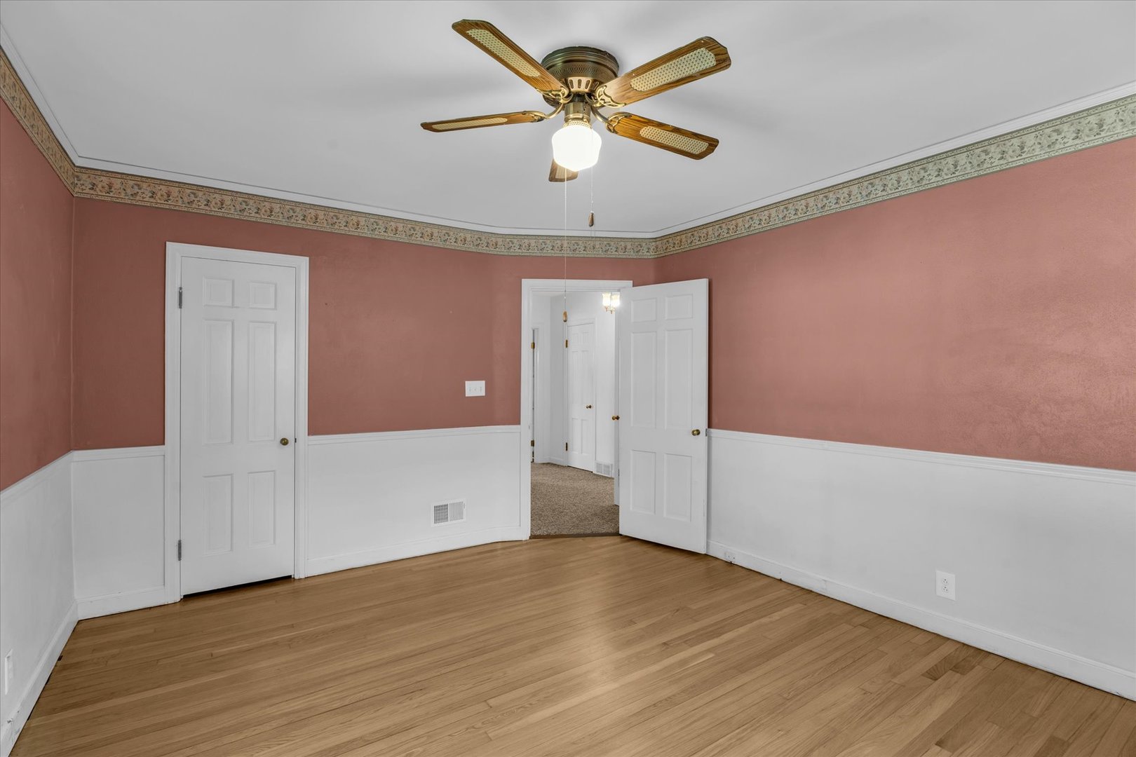 1102 West John Street Champaign, IL 61821 - Photo 20 of 48