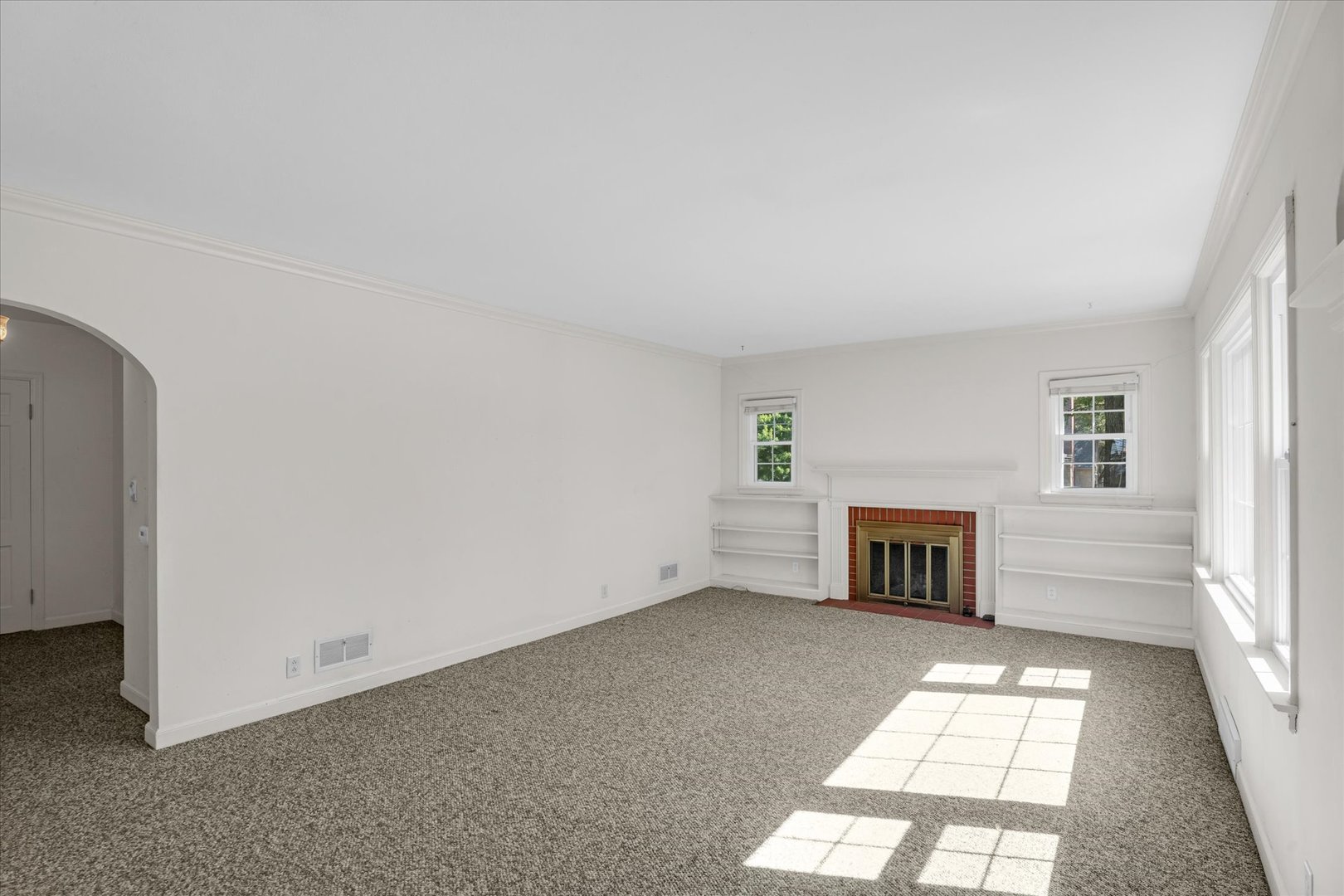 1102 West John Street Champaign, IL 61821 - Photo 5 of 48